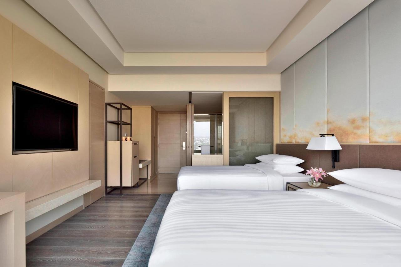 Indore Marriott Hotel Exterior photo