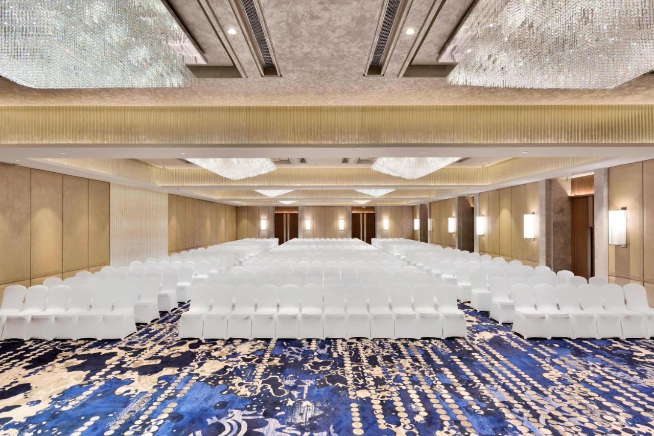 Indore Marriott Hotel Exterior photo